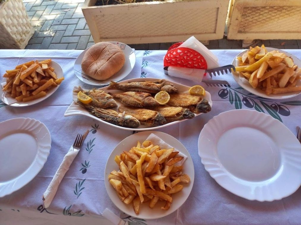 Restaurant Albania, porții mari, preț foarte bun