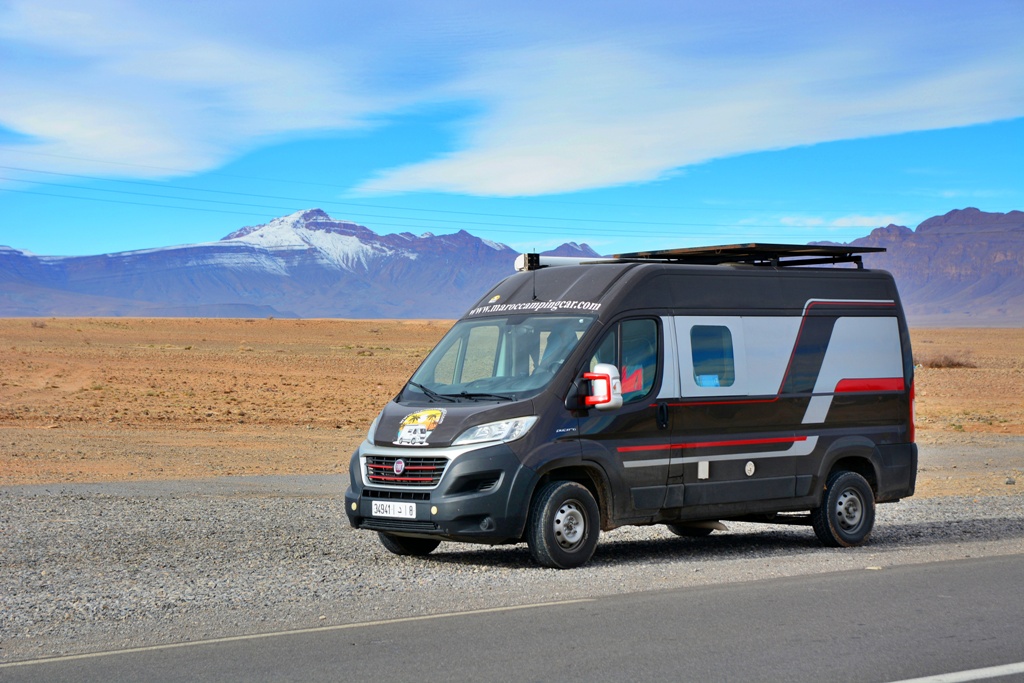Camper de familie pe drumurile din Maroc